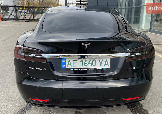 Чорний Тесла Модель С, об'ємом двигуна 0 л та пробігом 99 тис. км за 22500 $, фото 4 на Automoto.ua