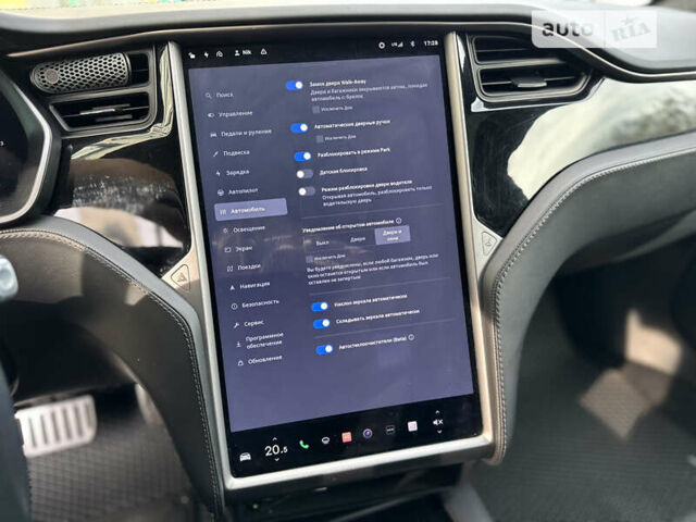 Чорний Тесла Модель С, об'ємом двигуна 0 л та пробігом 73 тис. км за 27490 $, фото 37 на Automoto.ua