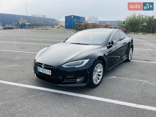 Чорний Тесла Модель С, об'ємом двигуна 0 л та пробігом 85 тис. км за 18500 $, фото 21 на Automoto.ua