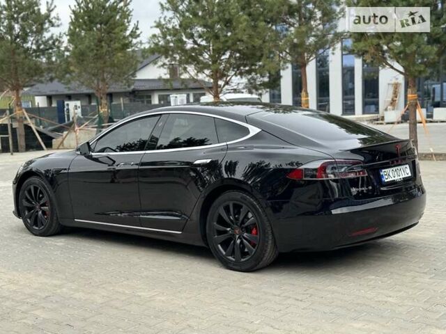 Черный Тесла Модель С, объемом двигателя 0 л и пробегом 48 тыс. км за 37500 $, фото 7 на Automoto.ua