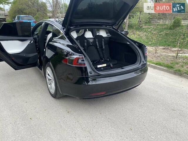 Черный Тесла Модель С, объемом двигателя 0 л и пробегом 72 тыс. км за 24900 $, фото 56 на Automoto.ua