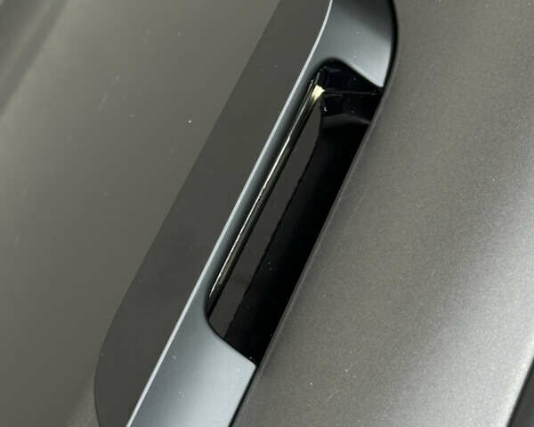 Черный Тесла Модель С, объемом двигателя 0 л и пробегом 112 тыс. км за 27500 $, фото 12 на Automoto.ua