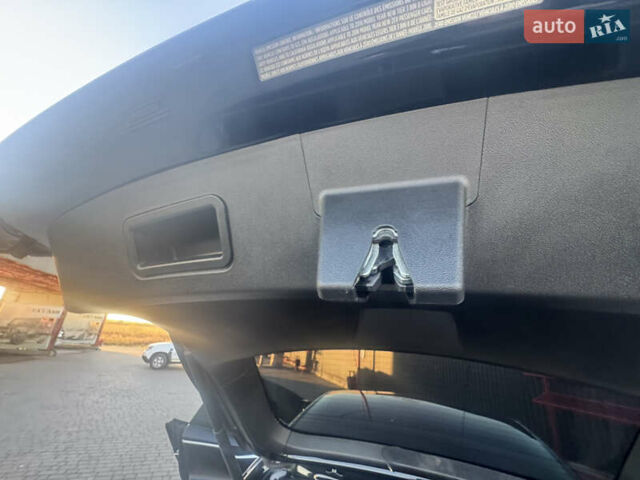 Черный Тесла Модель С, объемом двигателя 0 л и пробегом 136 тыс. км за 18650 $, фото 69 на Automoto.ua