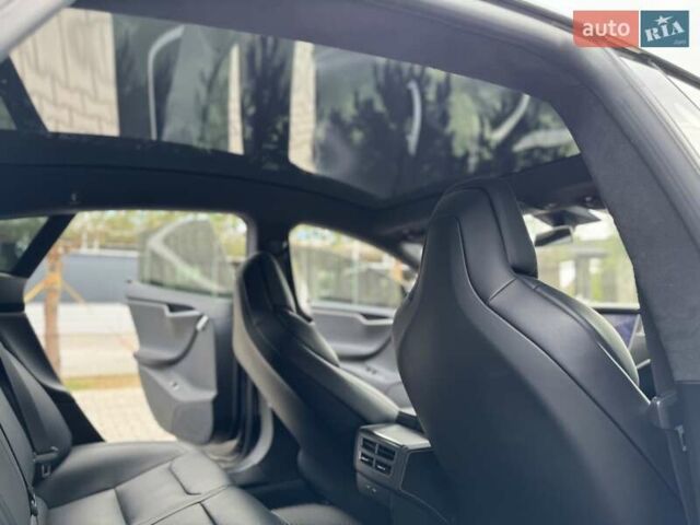Чорний Тесла Модель С, об'ємом двигуна 0 л та пробігом 55 тис. км за 29500 $, фото 30 на Automoto.ua