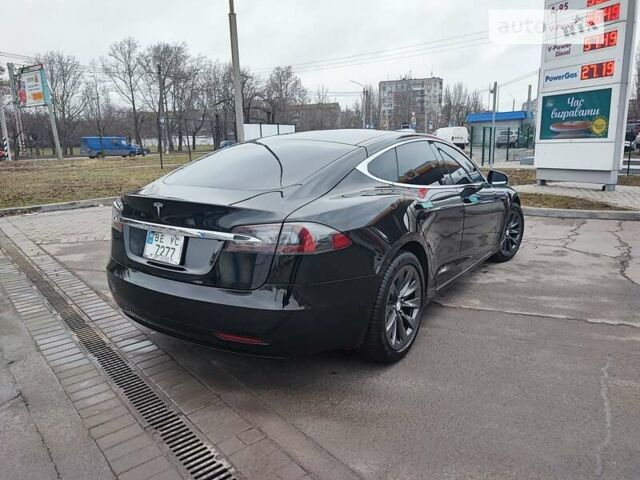 Черный Тесла Модель С, объемом двигателя 0 л и пробегом 48 тыс. км за 31500 $, фото 4 на Automoto.ua