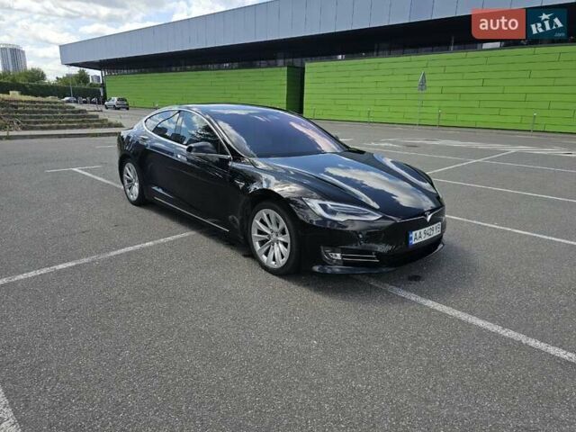 Черный Тесла Модель С, объемом двигателя 0 л и пробегом 72 тыс. км за 24900 $, фото 7 на Automoto.ua