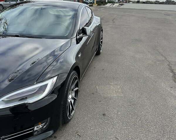 Чорний Тесла Модель С, об'ємом двигуна 0 л та пробігом 117 тис. км за 23000 $, фото 1 на Automoto.ua