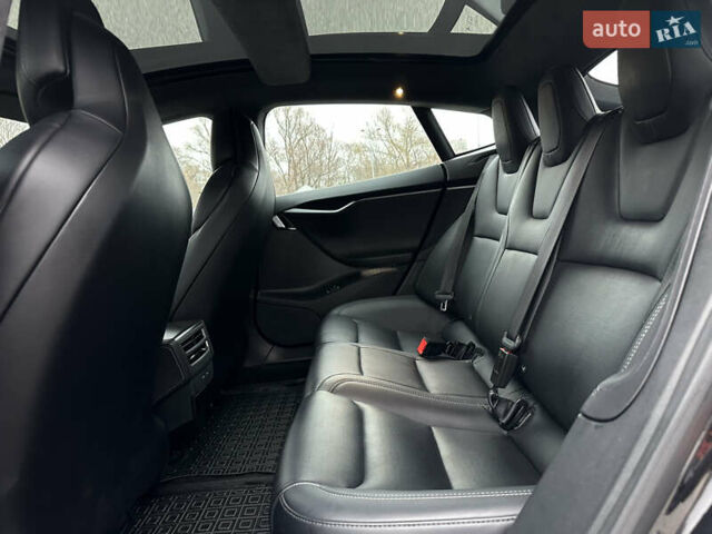 Черный Тесла Модель С, объемом двигателя 0 л и пробегом 112 тыс. км за 27500 $, фото 24 на Automoto.ua