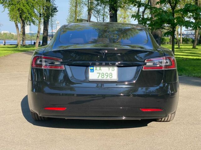 Чорний Тесла Модель С, об'ємом двигуна 0 л та пробігом 70 тис. км за 28900 $, фото 6 на Automoto.ua
