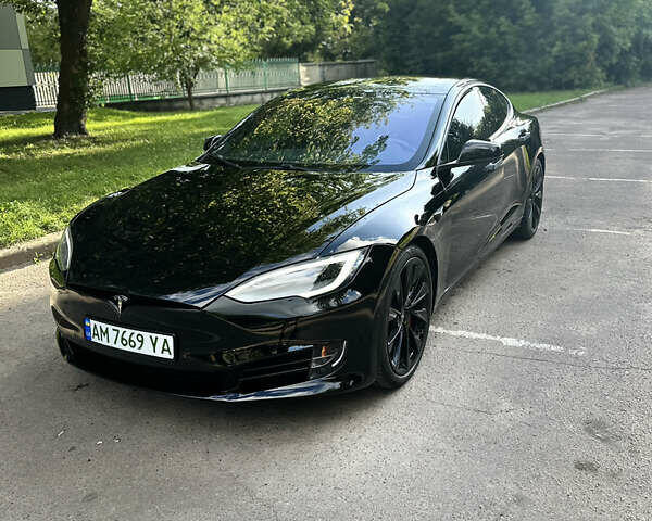 Черный Тесла Модель С, объемом двигателя 0 л и пробегом 55 тыс. км за 19900 $, фото 3 на Automoto.ua