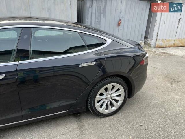 Черный Тесла Модель С, объемом двигателя 0 л и пробегом 169 тыс. км за 23900 $, фото 12 на Automoto.ua