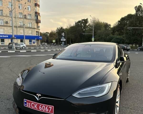 Черный Тесла Модель С, объемом двигателя 0 л и пробегом 84 тыс. км за 25000 $, фото 17 на Automoto.ua