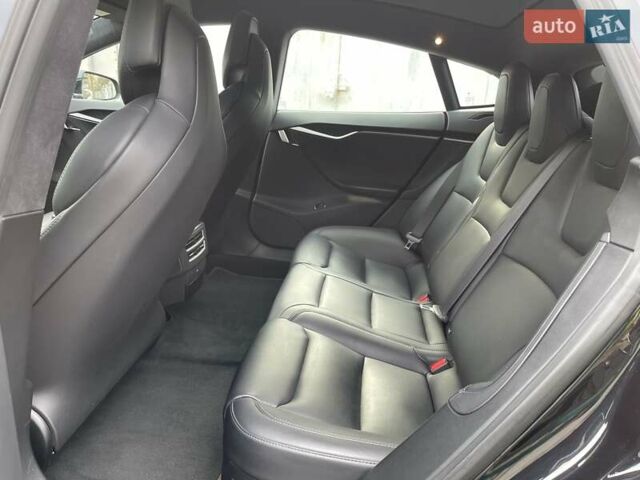 Черный Тесла Модель С, объемом двигателя 0 л и пробегом 169 тыс. км за 23900 $, фото 55 на Automoto.ua