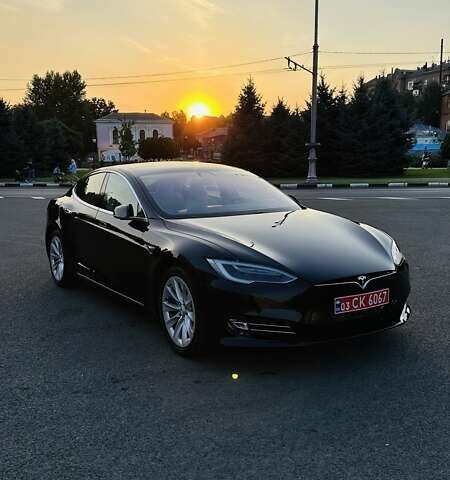 Черный Тесла Модель С, объемом двигателя 0 л и пробегом 84 тыс. км за 25000 $, фото 13 на Automoto.ua