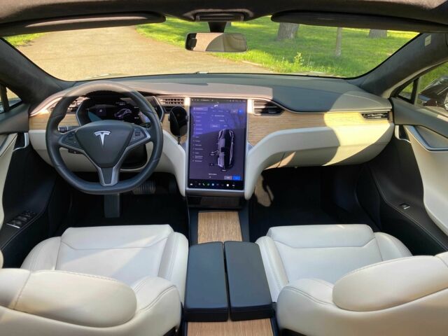 Чорний Тесла Модель С, об'ємом двигуна 0 л та пробігом 70 тис. км за 28900 $, фото 16 на Automoto.ua