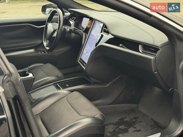 Черный Тесла Модель С, объемом двигателя 0 л и пробегом 100 тыс. км за 23000 $, фото 35 на Automoto.ua