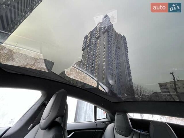 Черный Тесла Модель С, объемом двигателя 0 л и пробегом 169 тыс. км за 23900 $, фото 44 на Automoto.ua