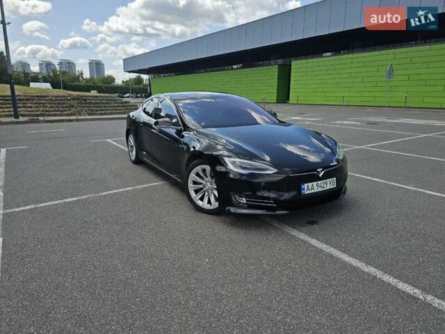 Черный Тесла Модель С, объемом двигателя 0 л и пробегом 72 тыс. км за 24900 $, фото 46 на Automoto.ua