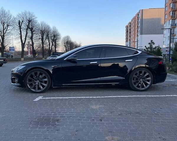 Черный Тесла Модель С, объемом двигателя 0 л и пробегом 156 тыс. км за 30000 $, фото 3 на Automoto.ua