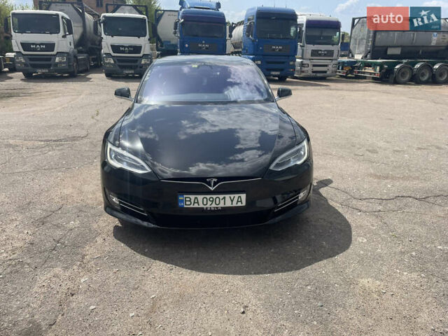 Черный Тесла Модель С, объемом двигателя 0 л и пробегом 114 тыс. км за 29900 $, фото 1 на Automoto.ua