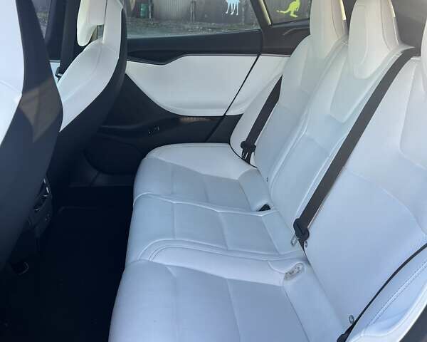 Черный Тесла Модель С, объемом двигателя 0 л и пробегом 83 тыс. км за 26400 $, фото 26 на Automoto.ua