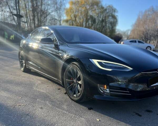 Черный Тесла Модель С, объемом двигателя 0 л и пробегом 83 тыс. км за 26400 $, фото 14 на Automoto.ua