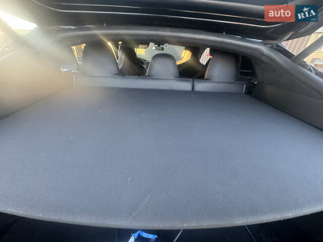 Черный Тесла Модель С, объемом двигателя 0 л и пробегом 136 тыс. км за 18650 $, фото 85 на Automoto.ua