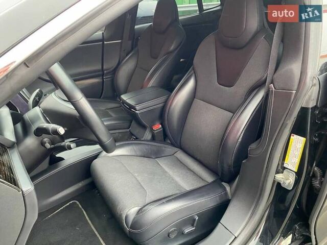 Чорний Тесла Модель С, об'ємом двигуна 0 л та пробігом 227 тис. км за 19999 $, фото 20 на Automoto.ua