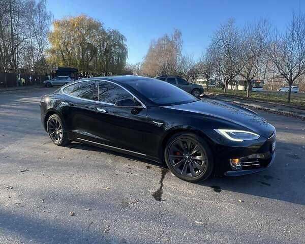 Черный Тесла Модель С, объемом двигателя 0 л и пробегом 83 тыс. км за 26400 $, фото 20 на Automoto.ua