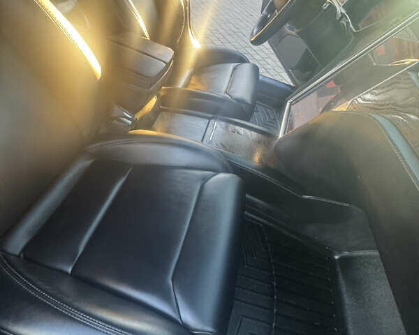 Черный Тесла Модель С, объемом двигателя 0 л и пробегом 136 тыс. км за 18650 $, фото 82 на Automoto.ua