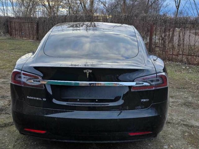 Черный Тесла Модель С, объемом двигателя 0 л и пробегом 126 тыс. км за 22900 $, фото 3 на Automoto.ua