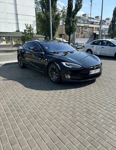 Черный Тесла Модель С, объемом двигателя 0 л и пробегом 120 тыс. км за 19400 $, фото 11 на Automoto.ua