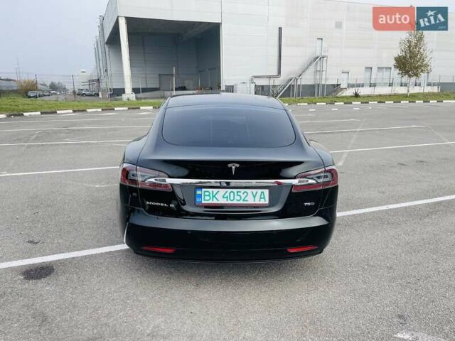 Чорний Тесла Модель С, об'ємом двигуна 0 л та пробігом 85 тис. км за 18500 $, фото 12 на Automoto.ua