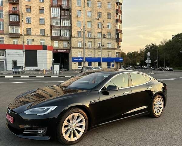 Черный Тесла Модель С, объемом двигателя 0 л и пробегом 84 тыс. км за 25000 $, фото 1 на Automoto.ua