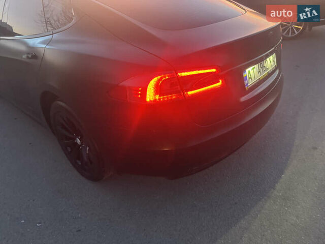 Черный Тесла Модель С, объемом двигателя 0 л и пробегом 136 тыс. км за 18650 $, фото 37 на Automoto.ua