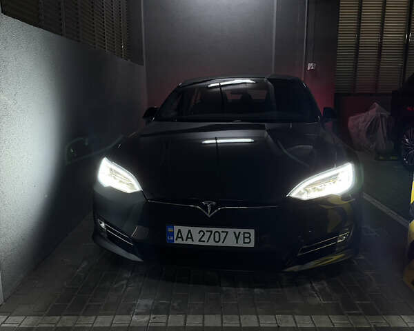Черный Тесла Модель С, объемом двигателя 0 л и пробегом 205 тыс. км за 24000 $, фото 6 на Automoto.ua