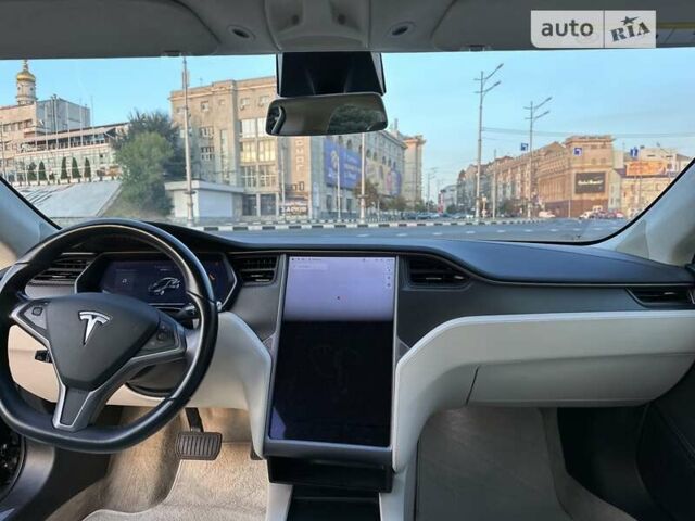 Черный Тесла Модель С, объемом двигателя 0 л и пробегом 84 тыс. км за 25000 $, фото 36 на Automoto.ua