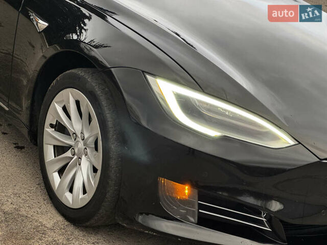 Черный Тесла Модель С, объемом двигателя 0 л и пробегом 100 тыс. км за 23000 $, фото 22 на Automoto.ua