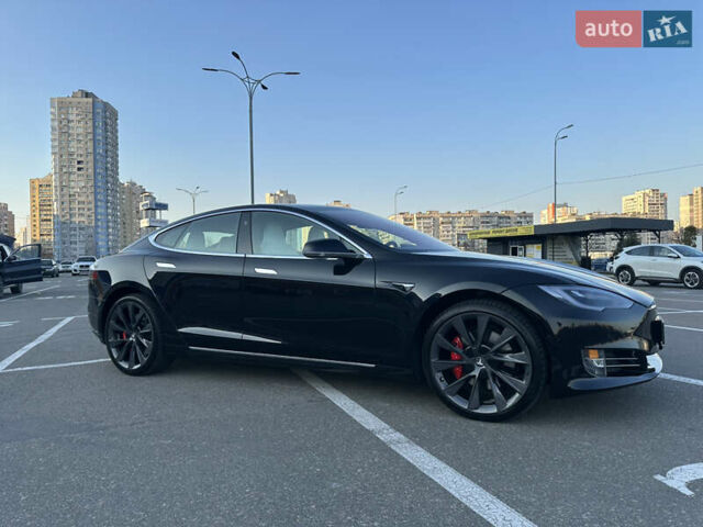 Черный Тесла Модель С, объемом двигателя 0 л и пробегом 45 тыс. км за 29999 $, фото 3 на Automoto.ua