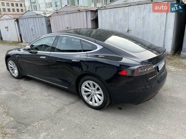 Черный Тесла Модель С, объемом двигателя 0 л и пробегом 169 тыс. км за 23900 $, фото 11 на Automoto.ua