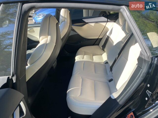 Чорний Тесла Модель С, об'ємом двигуна 0 л та пробігом 71 тис. км за 24500 $, фото 21 на Automoto.ua