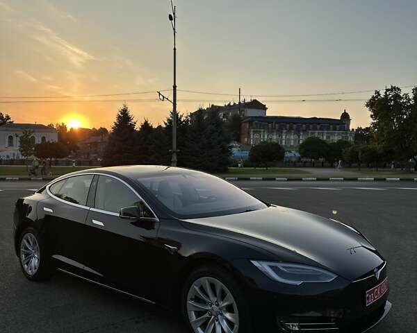Черный Тесла Модель С, объемом двигателя 0 л и пробегом 84 тыс. км за 25000 $, фото 11 на Automoto.ua