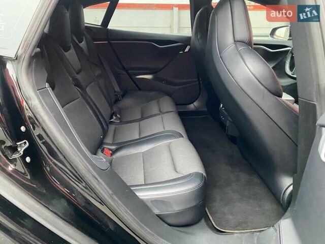 Чорний Тесла Модель С, об'ємом двигуна 0 л та пробігом 227 тис. км за 19999 $, фото 30 на Automoto.ua