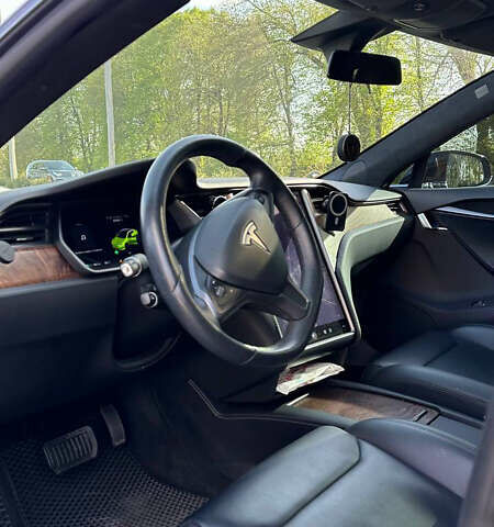 Чорний Тесла Модель С, об'ємом двигуна 0 л та пробігом 58 тис. км за 31200 $, фото 13 на Automoto.ua