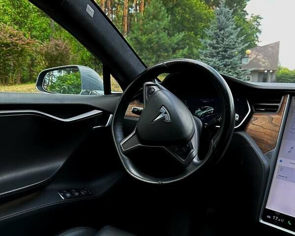Черный Тесла Модель С, объемом двигателя 0 л и пробегом 120 тыс. км за 23000 $, фото 27 на Automoto.ua
