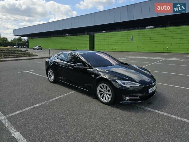 Черный Тесла Модель С, объемом двигателя 0 л и пробегом 72 тыс. км за 24900 $, фото 2 на Automoto.ua