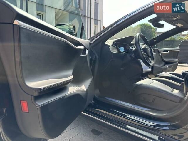 Чорний Тесла Модель С, об'ємом двигуна 0 л та пробігом 142 тис. км за 26500 $, фото 10 на Automoto.ua