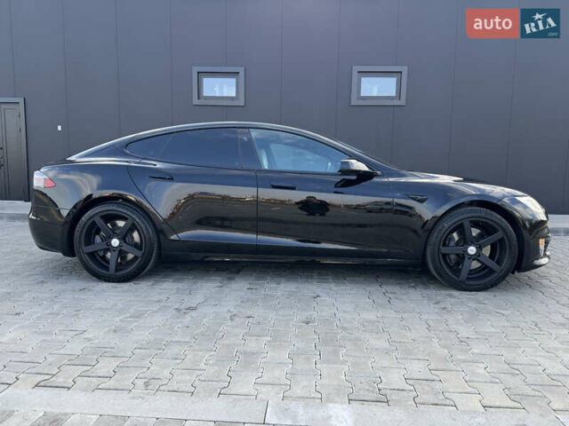 Черный Тесла Модель С, объемом двигателя 0 л и пробегом 98 тыс. км за 24900 $, фото 10 на Automoto.ua