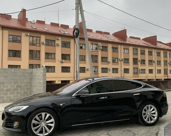 Черный Тесла Модель С, объемом двигателя 0 л и пробегом 193 тыс. км за 23300 $, фото 9 на Automoto.ua