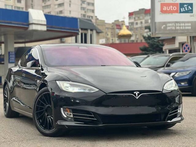 Черный Тесла Модель С, объемом двигателя 0 л и пробегом 67 тыс. км за 34900 $, фото 2 на Automoto.ua